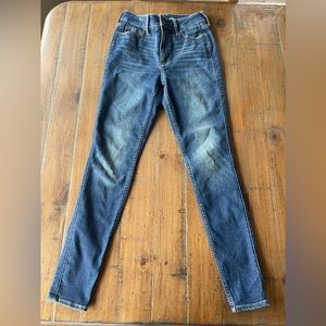 Old Navy Women's Skinny Jeans - Dark Blue